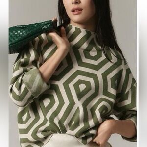 Anthropologie Maeve Cary’s mock neck sweater size XL
Green/ beige